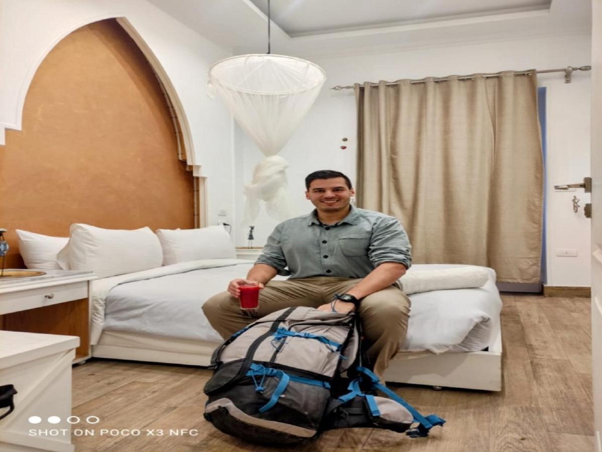 Paris Hotel Kairo Bagian luar foto